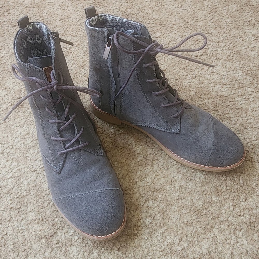 Toms Alpha Suede Boots in Gray Size 7.5